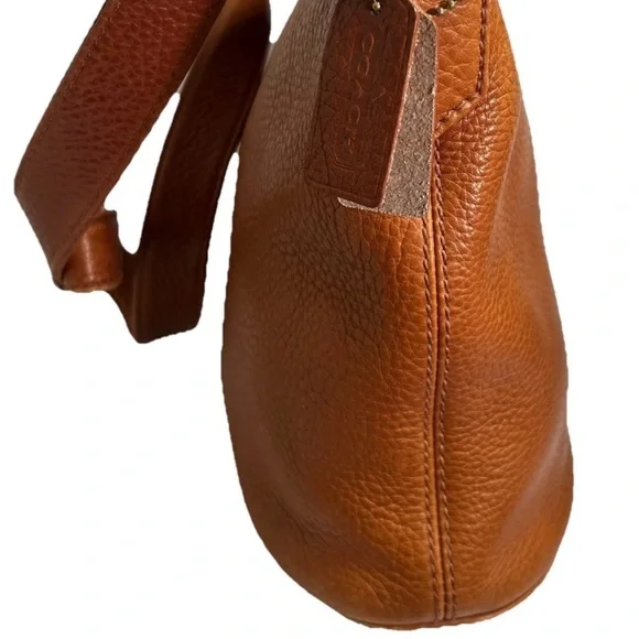 Authentic COACH Shoulder / Cross Body Bag in Pebbled Leather 4907 Brown Vntg. - Picture 4 of 15